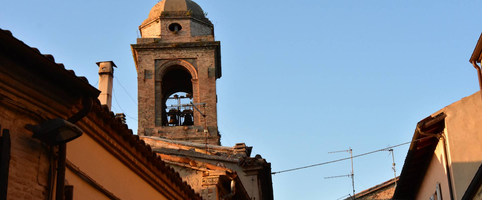 Torre Portaia, vista da via Borgo foto di Daniela Lorenzetti